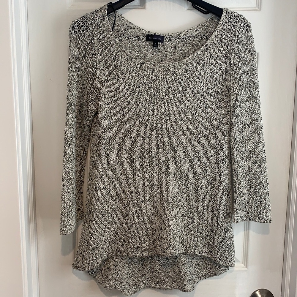 Light weight sweater. Black white variegated